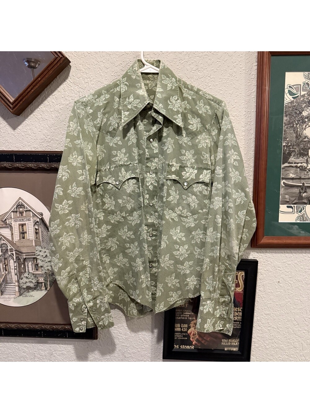 Vintage 60s/70s RARE Green Floral Western All Over Print Button Shirt Sz Medium